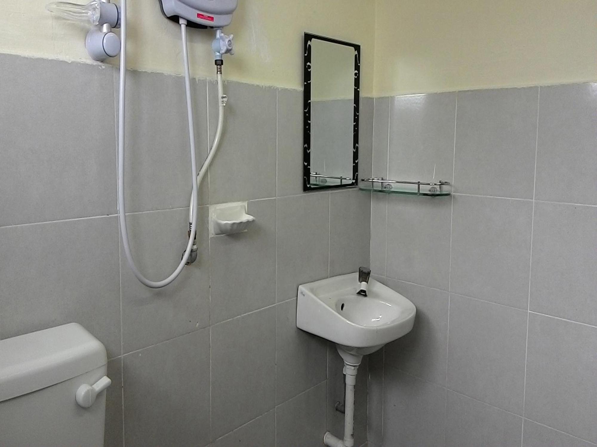 Cityscape Lodge - Penginapan Bajet Yang Mudah, Selesa & Selamat Dengan Wifi Dan Parkir Percuma Serta Layanan Mesra Tambah Servis Memuaskan Lumut Ngoại thất bức ảnh
